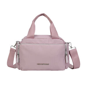 Nouveau sac à bandoulière en nylon pour femmes, grande capacité, élégant, style coréen, chaîne légère, décontracté, design multicouche - Product Image 3