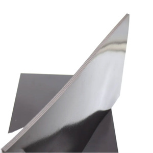 <span class=keywords><strong>Feuille</strong></span> <span class=keywords><strong>magnétique</strong></span> douce de diverses utilisations industrielles pour la coupe <span class=keywords><strong>Feuille</strong></span> de vinyle de rouleau d'aimant fort auto-adhésif flexible - Product Image 2