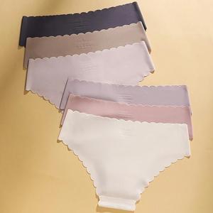 Lot de 6 culottes sans couture en soie glacée pour <span class=keywords><strong>femme</strong></span>, respirantes, invisibles, style bikini, couleur unie, bord festonné, sensation seconde peau - Product Image 2
