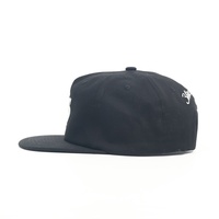 Op maat gemaakte hoogwaardige ongestructureerde geborduurde logo zwarte katoenen snapback pet outdoor fashion hiphop