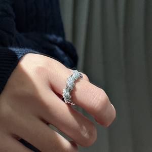 Anillo de Alambre Trenzado Retro Italiano Francés, Plata de Ley S925 con Microincrustaciones, Diseño de Boca Abierta, Anillo de Nicho Simple y Moderno - Product Image 3