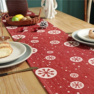 Nappe de Noël Harmonie personnalisée en gros Tissu Motif Impression Décoration de table Linge de maison Chemin de table de Noël - Product Image 1