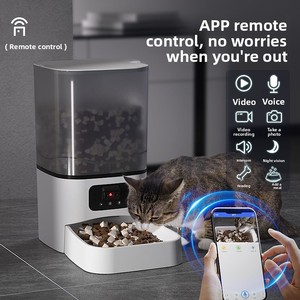 Distributeur automatique de nourriture pour animaux de compagnie 6L avec contrôle des portions temporisé et fonction vocale, pour chats et chiens, avec bols, accessoires et fournitures - Product Image 3