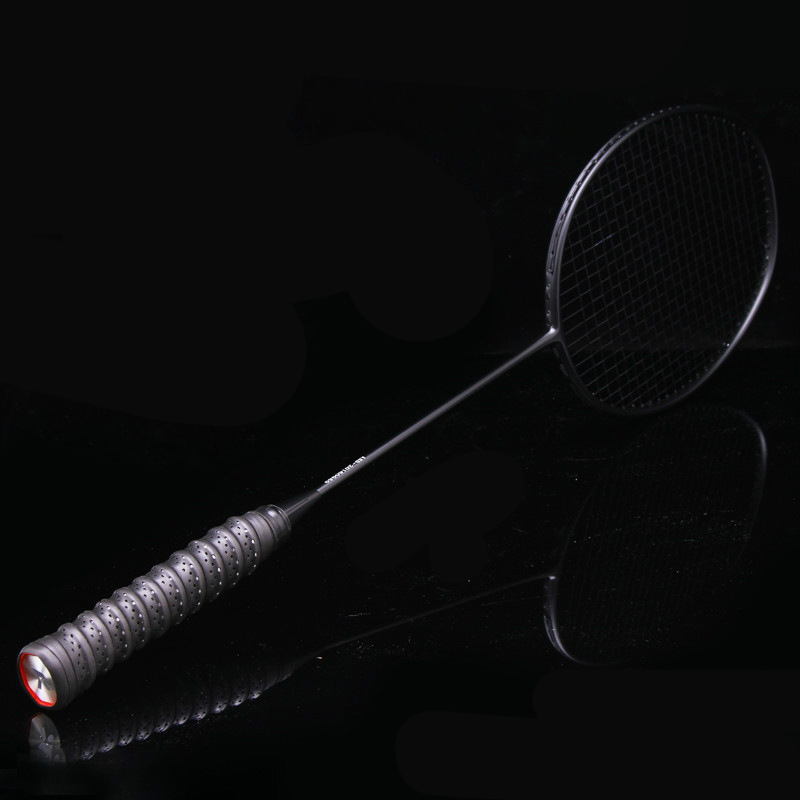 Carbon fiber high quality badminton racket set professional badminton racket 4U offensive racket badminton