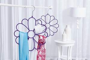 LINDON 13 trous forme de fleur coloré velours foulards support ceinture Hijab cintres - Product Image 5