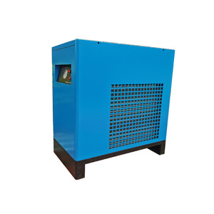 مجفف هواء مضغوط من سلسلة Airstone AC بقوة 10-700 حصان، 1.5-150 متر مكعب/دقيقة، 53-5250 قدم مكعب/دقيقة، <span class=keywords><strong>4</strong></span>-40 بار، يعمل بغازات R134 وR22 وR410، 220/380/480 فولت، مناسب للمجمدات - Product Image 2