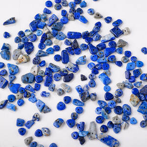 Groothandel natuurlijke kristallen kwarts geneeskrachtige steenchips grindstenen met gaten voor armbanden sieraden cadeaus - Product Image 1