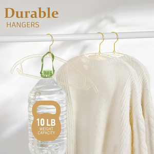 Perchas de Plástico Premium Transparentes, Resistentes, Ecológicas y Ligeras con Ganchos Dorados, Sin Presión en los Hombros, Ahorro de Espacio para Armario - Product Image 4