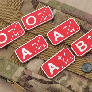 Vente en gros de velcro 3D en PVC souple Groupe sanguin Blanc Gris Brun Rouge Options de couleur a B AB O NEG POS Crochet et boucle Patch Badge en caoutchouc - Product Image 6