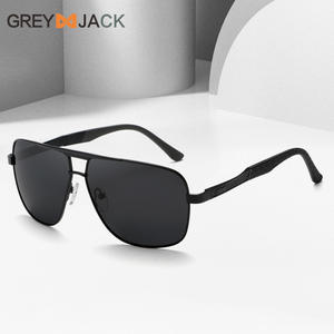 Lunettes de soleil pour homme Grey Jack, monture en métal noir, protection UV400, conduite, pêche, utilisation en plein air - Product Image 1