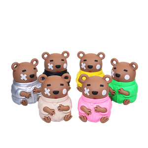 Accesorio para fumar de gran tamaño de plástico de aleación de zinc 3D lindos colores mezclados forma de oso molinillo de <span class=keywords><strong>tabaco</strong></span> <span class=keywords><strong>a</strong></span> base de hierbas con cajón - Product Image 2