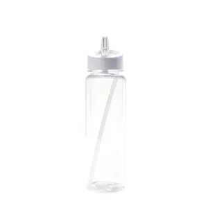 Produits écologiques 2024 Fournisseur de bouteilles d'eau de style mignon 700ML Bouteille d'eau en plastique Tritan Sport unisexe de qualité alimentaire