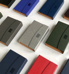 Thực hiện OEM cổ phiếu vải cuốn sách dệt quần áo rèm nhà dệt da màu mẫu vải da màu thẻ mẫu cuốn sách - Product Image 1