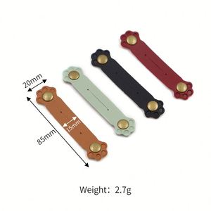 Organizador Simple de Cables con Diseño de Pata de Gato en Cuero PU, Clips Portátiles para Auriculares, Regalos Promocionales - Product Image 6