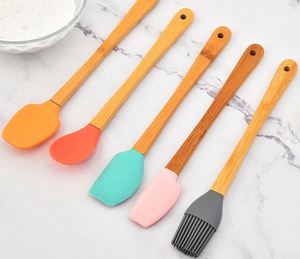 Ensemble de 5 pièces de spatule en silicone antiadhésive pour la cuisson des gâteaux. - Product Image 4