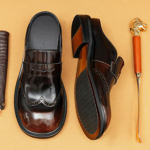 Pantuflas de Hombre, Estilo 2025, Verano, Transpirables, Antideslizantes, para Exteriores, de Una Pieza, Sin Talón, de Cuero PU, Antiolor - Product Image 4