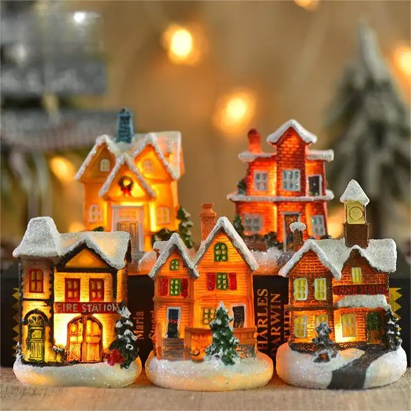 Новый Рождественский деревянный дом weihnachtsdeko Huaqi SDJ0703 со светодиодной подсветкой, светящийся рождественский дом из смолы для праздничного украшения