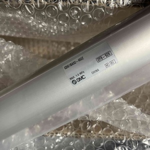 Cylindre pneumatique SMC 100% original CDG1LA32-350Z CDG1LN20-150Z-XC37 CDG1LN63-100Z à double action avec pied axial, garantie 1 an - Product Image 1