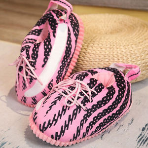 Precio de fábrica Popular exquisitos diseños invierno cálido felpa Adolescente Adulto interior casa zapatillas Zapatillas - Product Image 2