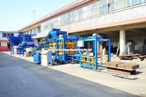 QT8-15 tự động xây dựng khối gạch rỗng cho hàng rào bê tông khối Máy Mexico dây chuyền sản xuất khối máy trong <span class=keywords><strong>liberia</strong></span> - Product Image 2