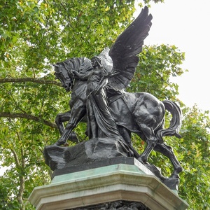 D & Z Décorations carrées géantes en bronze moulé Ornements d'extérieur Sculpture de cheval ailé - Product Image 2