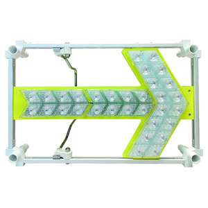 Tableau de signalisation LED portable de taille moyenne à piles, à haute intensité, avec réflecteurs prismatiques, protection IP66, boîtier métallique pour le <span class=keywords><strong>trafic</strong></span> - Product Image 4