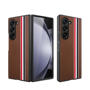 เคสโทรศัพท์พับได้ Huanmin สำหรับ ZFold ลดราคา 40% พร้อมสายสะพายแบบถักและแผ่นหนังลายรวงข้าว ดีไซน์เรียบหรูสำหรับนักธุรกิจ - Product Image 5