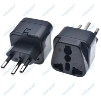Adaptateur de prise de voyage standard à 3 broches (type J) pour diverses prises nationales, en matériau ABS, courant nominal 10A, certifié CE