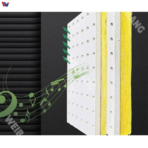 Panneau perforé ignifuge certifié LEED pour plafond de centre commercial et de bâtiment de bureaux au Royaume-Uni - Product Image 4