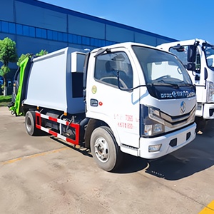 Camion compacteur de déchets Dongfeng 6 CBM, petit camion de compression de déchets, véhicule de collecte de déchets - Product Image 4