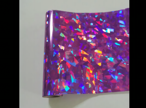 Rollo de Lámina de Transferencia PET con Patrón de Cristal de Rosa Holográfico Estampado en Caliente para la Fabricación de Señuelos de Pesca - Product Image 3