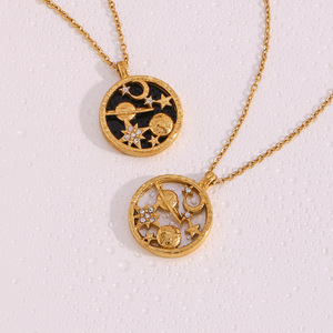 Colgante de acero inoxidable con forma de luna y estrellas para hombre y mujer, collar con colgante redondo de moneda, oro de 18k, negro y blanco - Product Image 4