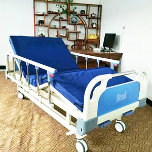 Cama de Hospital Manual Cimai B201 Azul para Pacientes Postrados en Cama, Uso en Salas de Hospital - Product Image 1