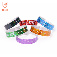 Bracelets personnalisés imperméables jetables en plastique brillant holographique pour événements et fêtes