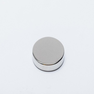 Imán de neodimio permanente de alto rendimiento, imán de tierras raras N48 N52, personalizado de fábrica - Product Image 1