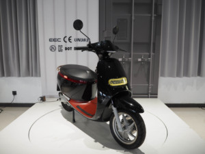 Motocicleta Eléctrica Urbana Inteligente, Portátil y Ligera de Alta Calidad, 72V 5000W, 1000 Ciclos, 72V 52AH - Product Image 6