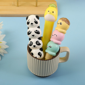 ของเล่นบีบคลายเครียด ปากกาดีไซน์การ์ตูน แพนด้า สับปะรด ไอศกรีม วัสดุ TPE สำหรับเด็กอายุ 8-13 ปี ใช้ได้ทั้งเด็กชายและเด็กหญิง - Product Image 1