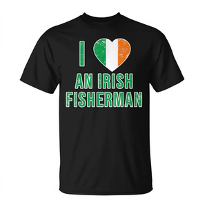 T-shirt déchiré avec drapeau irlandais « I Love An Irish Fisherman » - Product Image 2