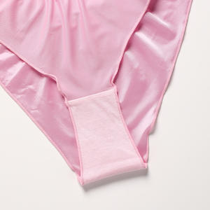 Sous-vêtement respirant et solide personnalisé ODM OEM pour femmes String de bikini sans couture Culotte <span class=keywords><strong>tanga</strong></span> col en V Technique tricotée teint en plaine - Product Image 5