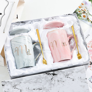 Set <span class=keywords><strong>di</strong></span> Tazze in Ceramica Stile Europeo con Motivo Marmorizzato, <span class=keywords><strong>Regalo</strong></span> per Matrimonio e San Valentino, Tazze da Caffè per Coppie, Personalizzazione Logo Disponibile - Product Image 2