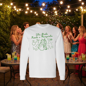 La novia necesita una camiseta de manga larga con estampado de margaritas, camisa de cóctel para despedida de soltera - Product Image 3