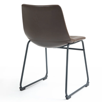 Chaises de salle à manger sans accoudoirs en cuir artificiel pour salon, modernes et élégantes. Whisky brun