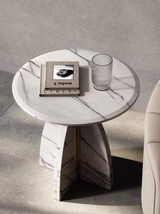 Table d'appoint en T marbré pour café - Product Image 3