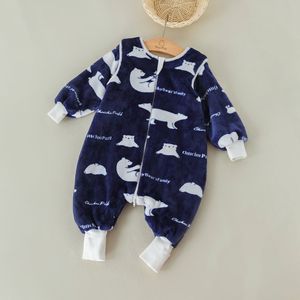 Sac de couchage en polaire pour bébé <span class=keywords><strong>avec</strong></span> <span class=keywords><strong>pieds</strong></span> Couverture portable d'hiver <span class=keywords><strong>avec</strong></span> <span class=keywords><strong>jambes</strong></span> Sac de couchage pour tout-petit Épaissir 2.5 TOG - Product Image 2