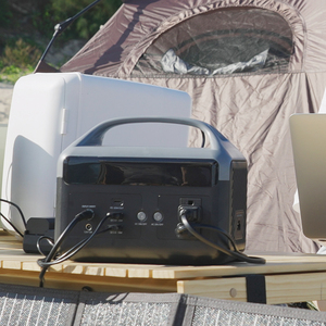 Central Eléctrica Portátil de Emergencia para Acampar al Aire Libre, 300W, 110V, con Batería de Respaldo, Venta al Por Mayor - Product Image 1