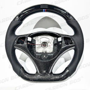 Volante de Fibra de Carbono Forjado en Blanco y Negro para <span class=keywords><strong>BMW</strong></span> E92 F92 F80 F82 E46 E53 E60 E70 E71 E84 E85 E86 E89 E90 F10 F18 F20 - Product Image 6