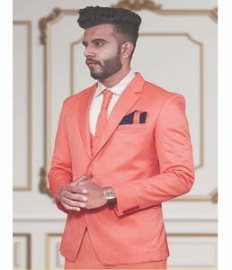 Elegante conjunto de chaqueta de tres piezas para hombre color azul cielo con chaleco y pantalón a juego perfecto para fiesta de boda o festival - Product Image 4