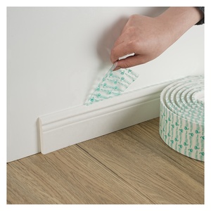 <span class=keywords><strong>Plinthe</strong></span> <span class=keywords><strong>décorative</strong></span> haut de gamme en EVA auto-adhésive, moderne et flexible, pour hôtels, salons et chambres à coucher - Product Image 1