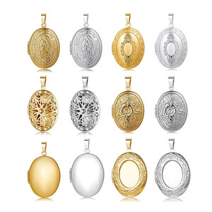 Pendentif Médaillon Photo Ovale Vintage Gravé Motifs Floraux en Acier Inoxydable 316L, Breloque Cadre Photo Souvenir pour Femme - Product Image 1
