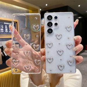 เคสโทรศัพท์มือถือลายหัวใจ 3 มิติ สีเงิน ดีไซน์ใหม่ทันสมัย ประดับกลิตเตอร์อีพ็อกซี่ สำหรับ Samsung S25 S24 S23 S22 S21 Ultra Plus - Product Image 1